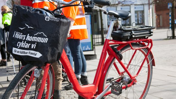 Elcykel med Höörs kommuns logga