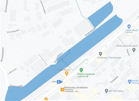 Kartbild som visar området som kommer att beröras av bevakningen längs med på pendlarparkeringarna längs Bangårdsgatan.